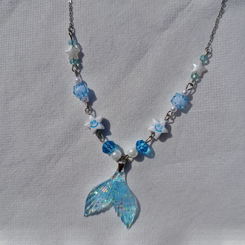 گردنبند آبی کریستالی